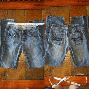 Cowgirl Tuff Classy Diva Jeans 28 x 33